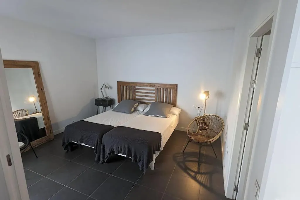Modern 2-Bdr Apartment With A Pool - Casa Lex La Oliva