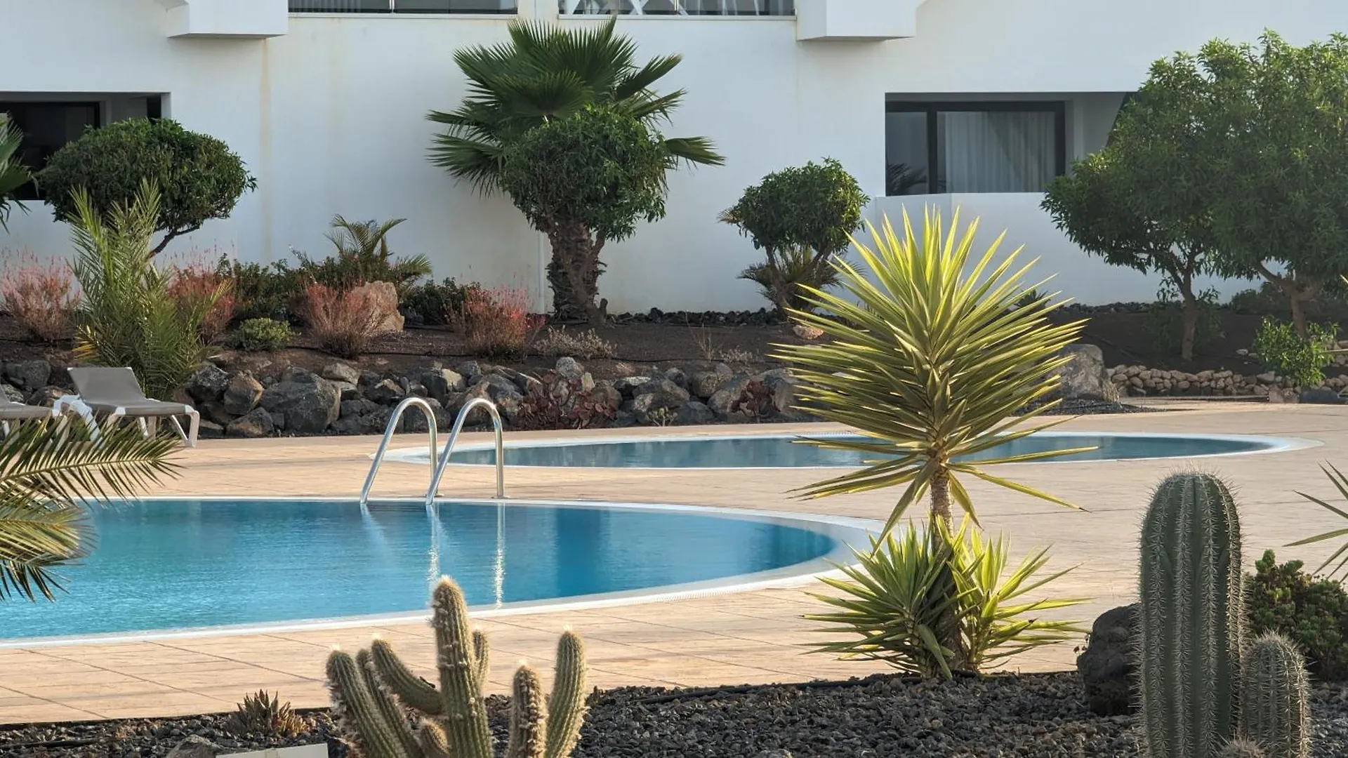 Modern 2-Bdr Apartment With A Pool - Casa Lex La Oliva Hiszpania